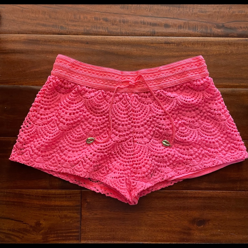 Salmon/Pink Lilly shorts